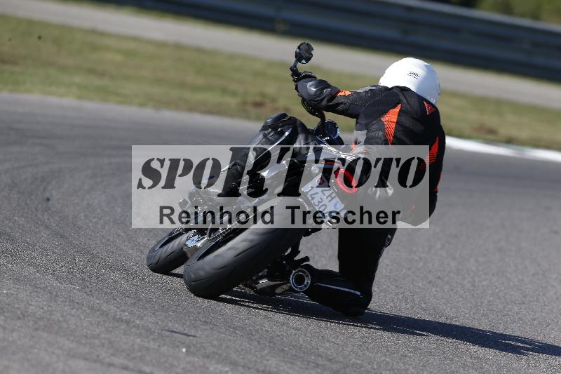 /Archiv-2025/49 26.08.2025 Cornu Master School ADR/blau-bleu/61